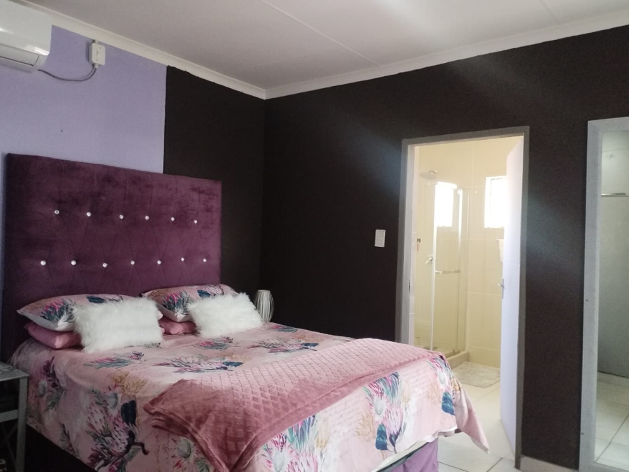 2 Bedroom Property for Sale in Mogwase North West